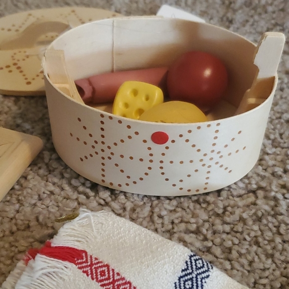 Kirstens school house set with accessories - Picture 6 of 6